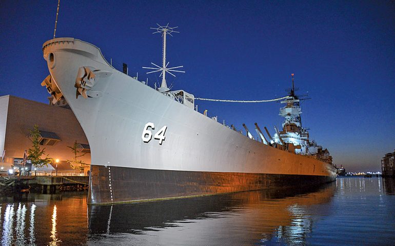 Warship c2006 Ship Photo 